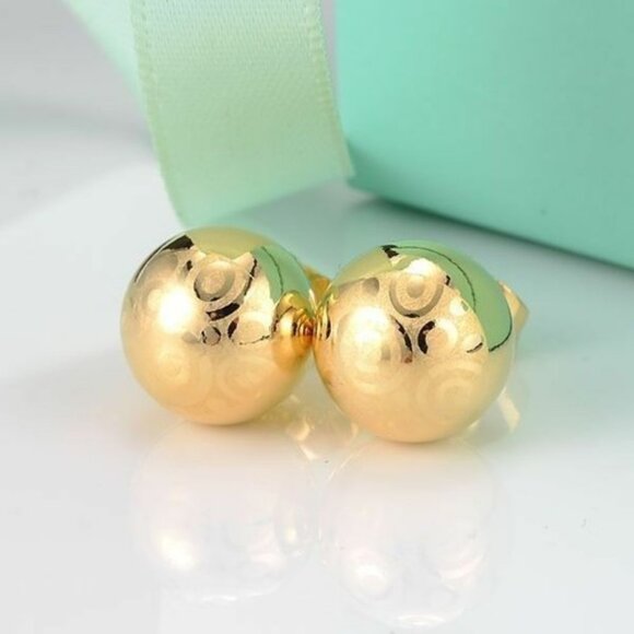 18K Yellow Gold Filled Laser Carved Smooth Ball Stud Earrings 8mm Gorgeous Gift - Picture 1 of 3